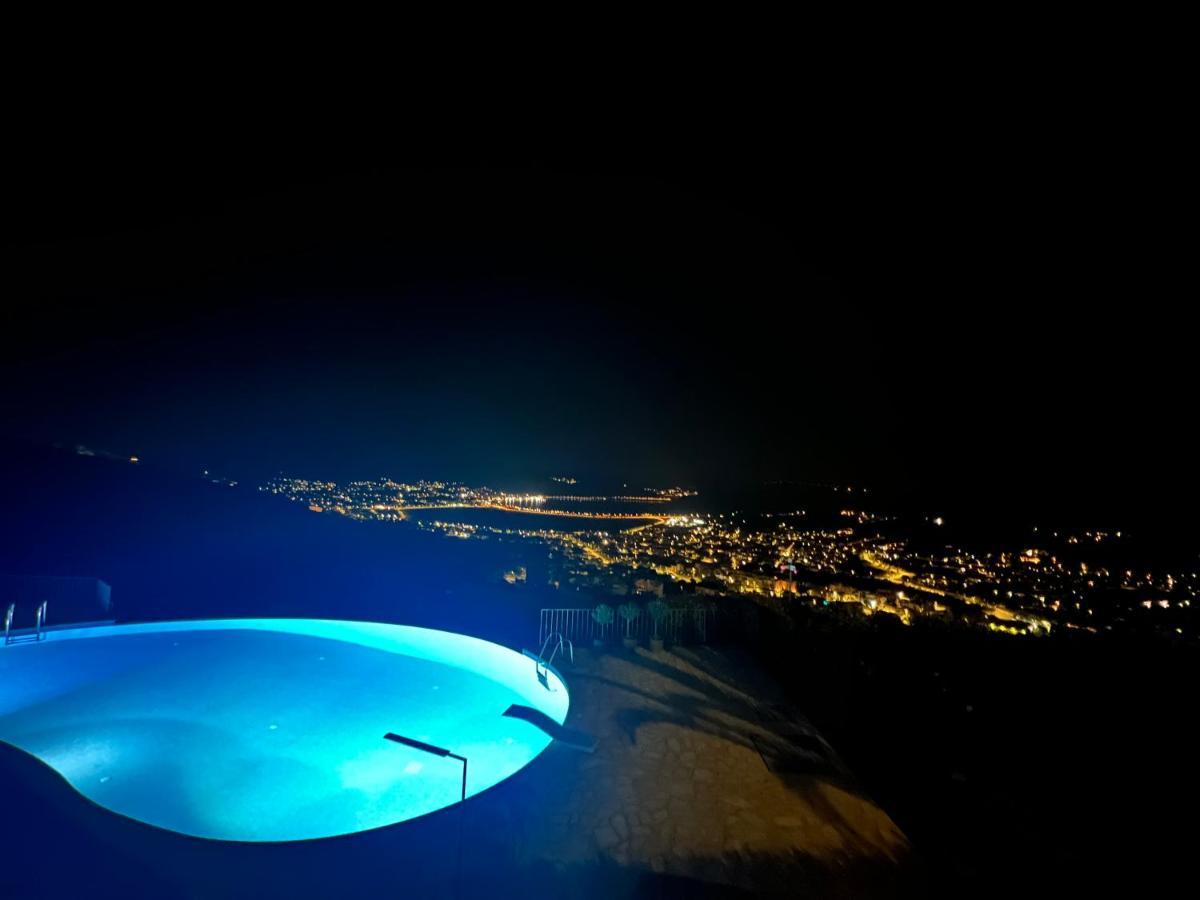 Endless Blue Villa Anavyssos Luaran gambar